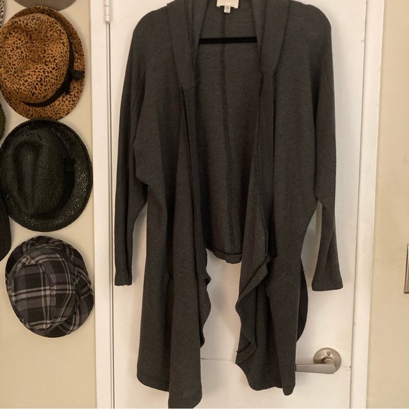 silence + noise Jackets & Blazers - Silence + Noise Women's Gray Open Front Waterfall Hoodie Jacket—Worn Twice!